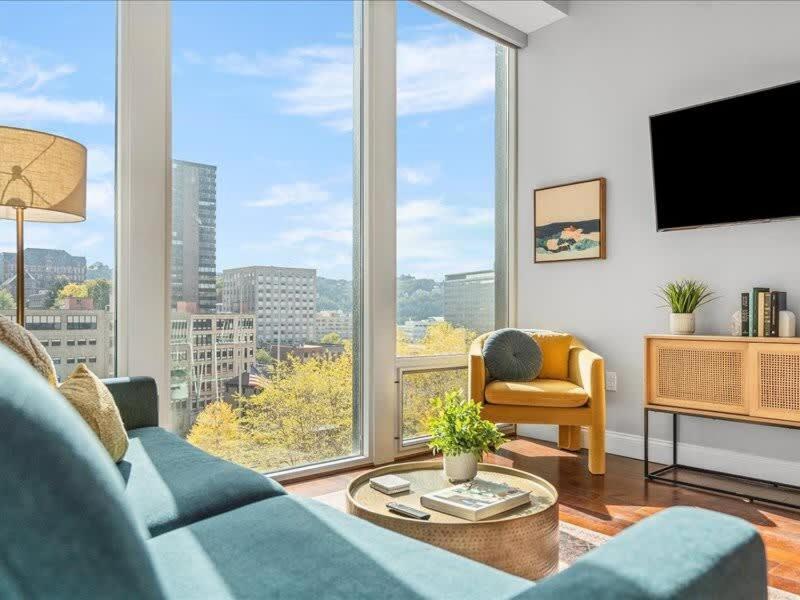 Cozysuites Modern 1Br, Ppg Paints Arena, Pitts Pittsburgh Bagian luar foto