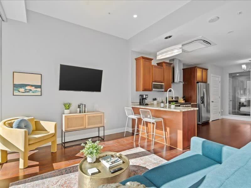 Cozysuites Modern 1Br, Ppg Paints Arena, Pitts Pittsburgh Bagian luar foto