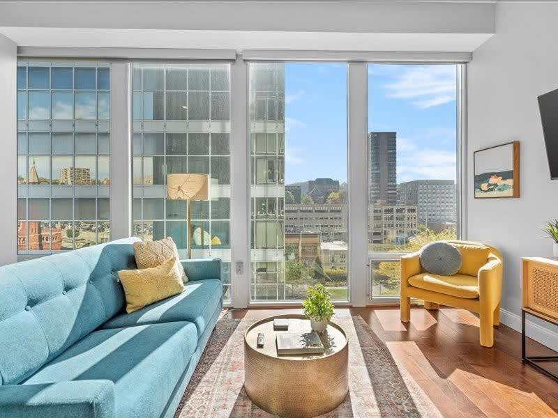 Cozysuites Modern 1Br, Ppg Paints Arena, Pitts Pittsburgh Bagian luar foto