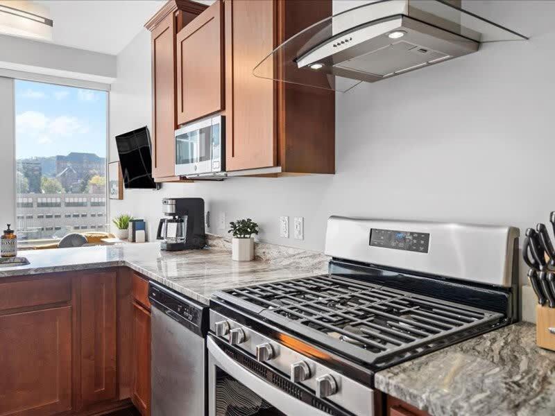 Cozysuites Modern 1Br, Ppg Paints Arena, Pitts Pittsburgh Bagian luar foto